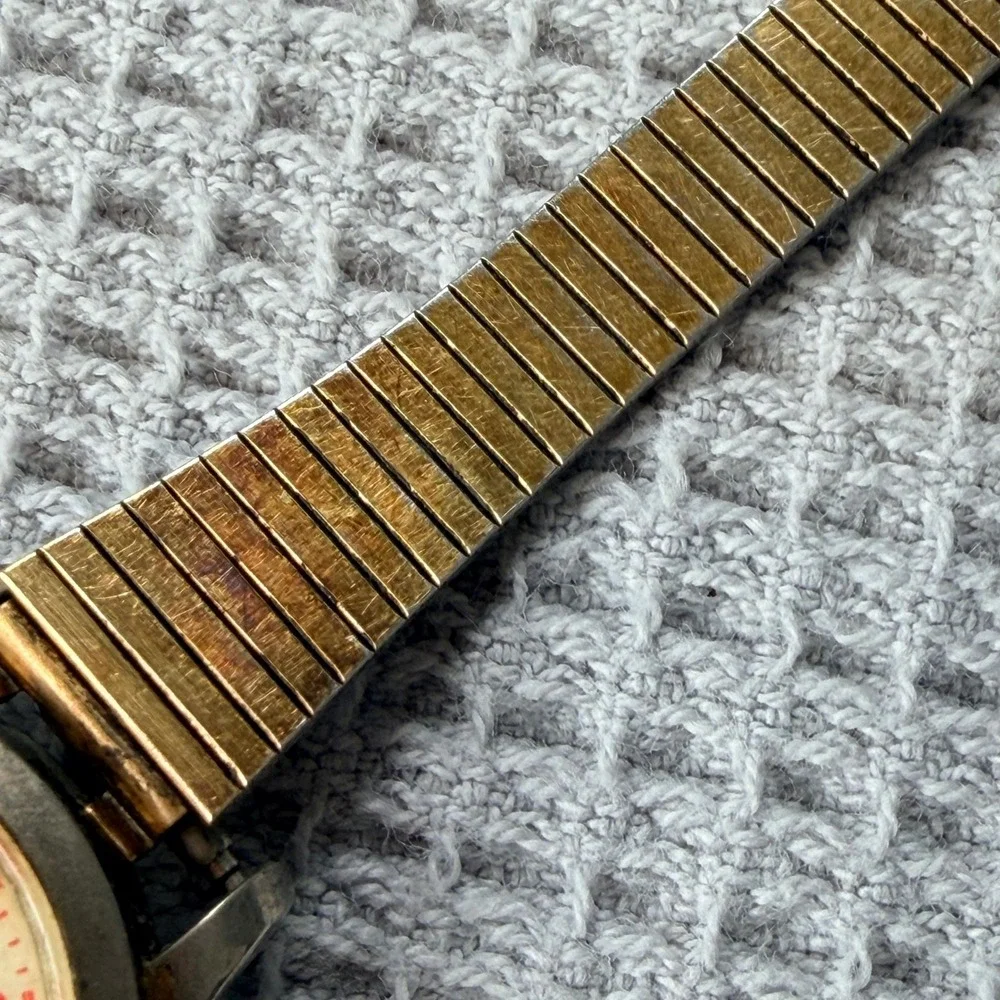 Vintage Bradley Raggedy Ann Swiss Made Watch 1971 Gold Tone Mesh Band 23 180